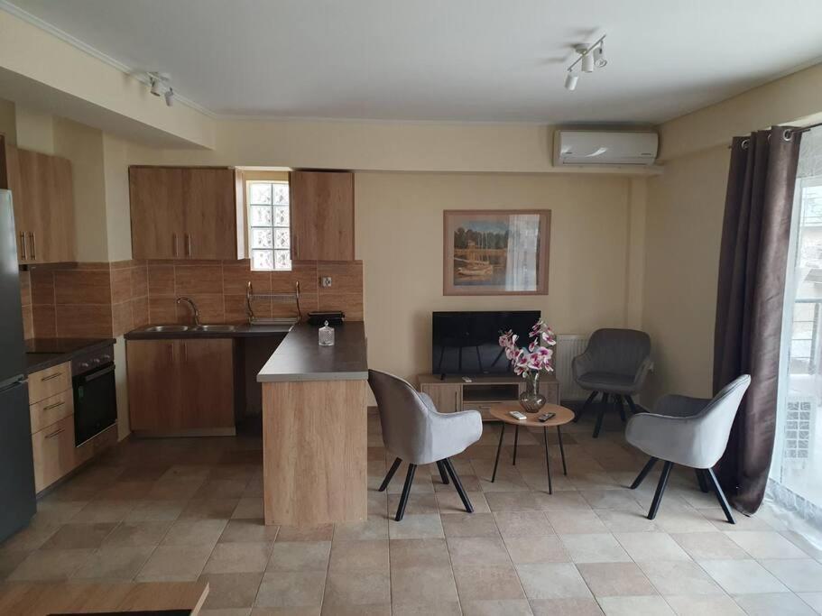 Lux & Style 75Sqm With Private Parking In Athens Atenas Exterior foto