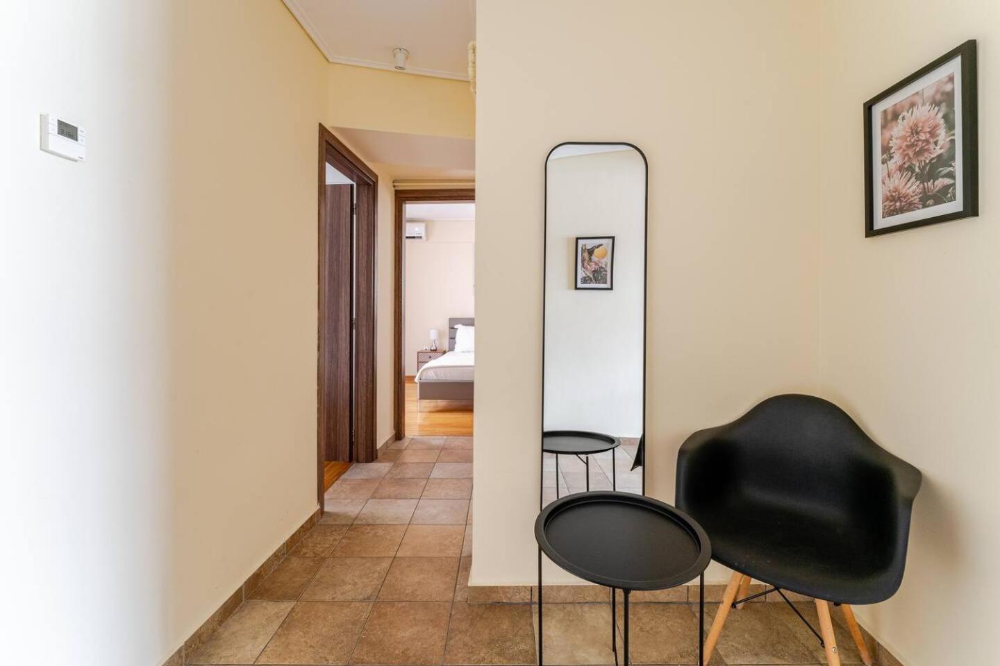 Lux & Style 75Sqm With Private Parking In Athens Atenas Exterior foto