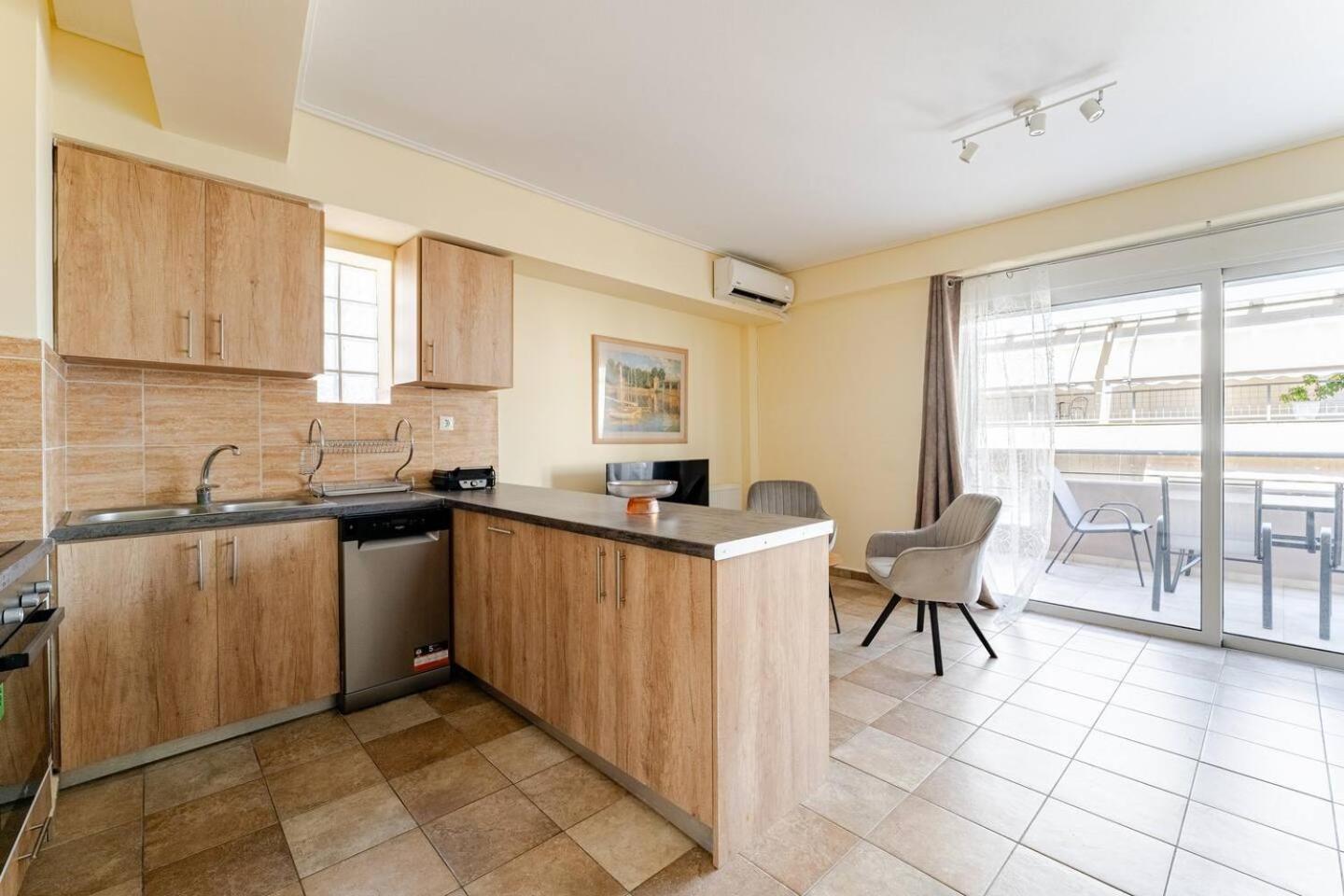 Lux & Style 75Sqm With Private Parking In Athens Atenas Exterior foto